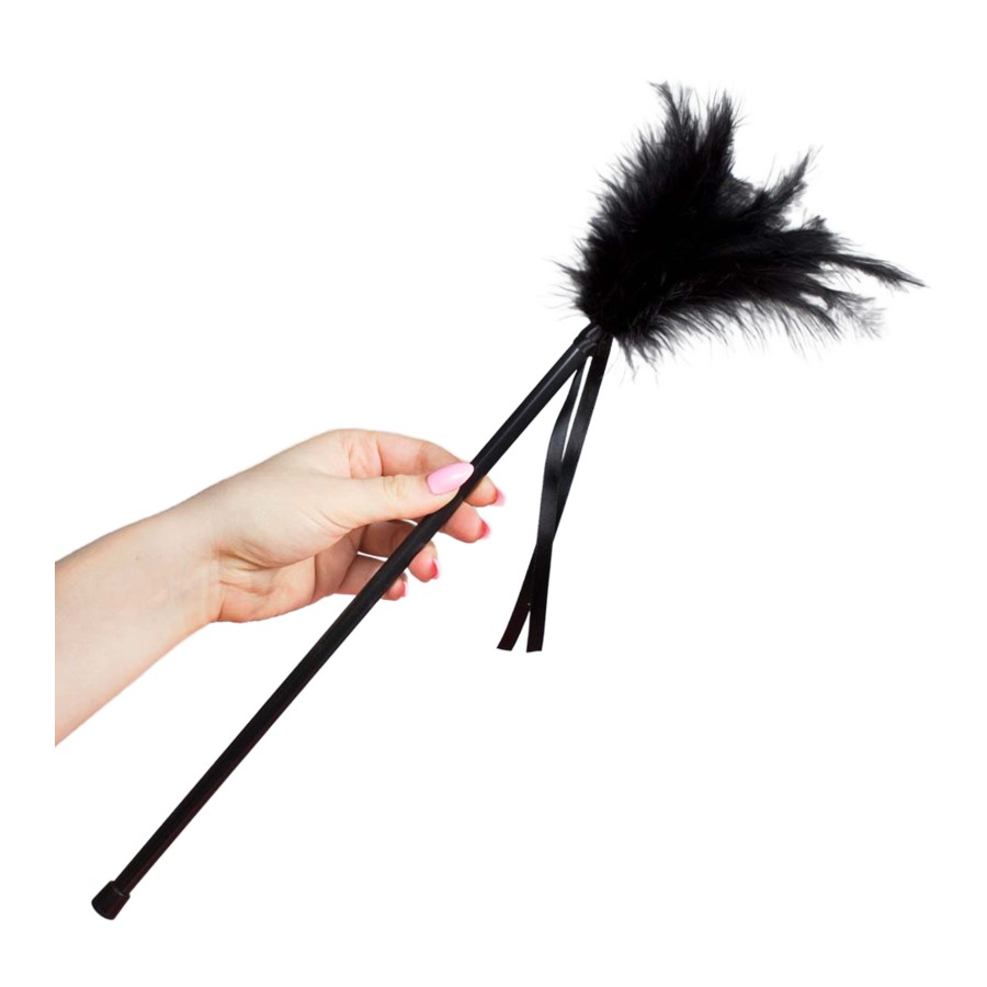 SECRETPLAY - CZARNE PIORA 40 CM